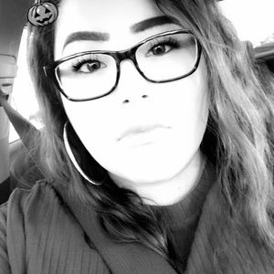 Meet your Posher, Adriana